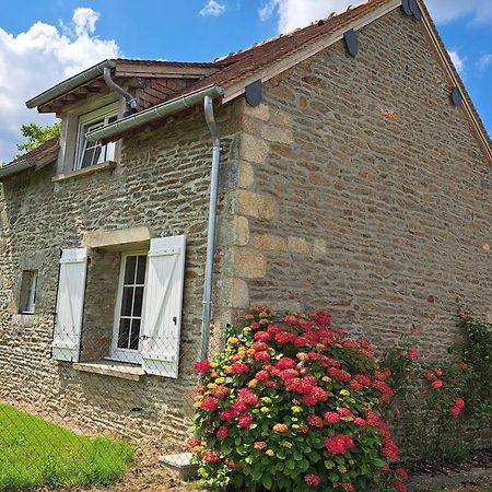 Gite De La Gouvrie Pace  Ngoại thất bức ảnh